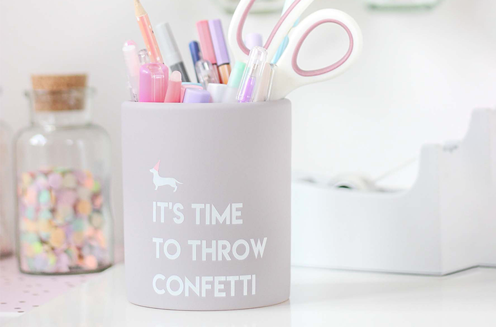 DIY-Stiftehalter: Bunte Stiftehalter basteln für Schreibtischutensilien