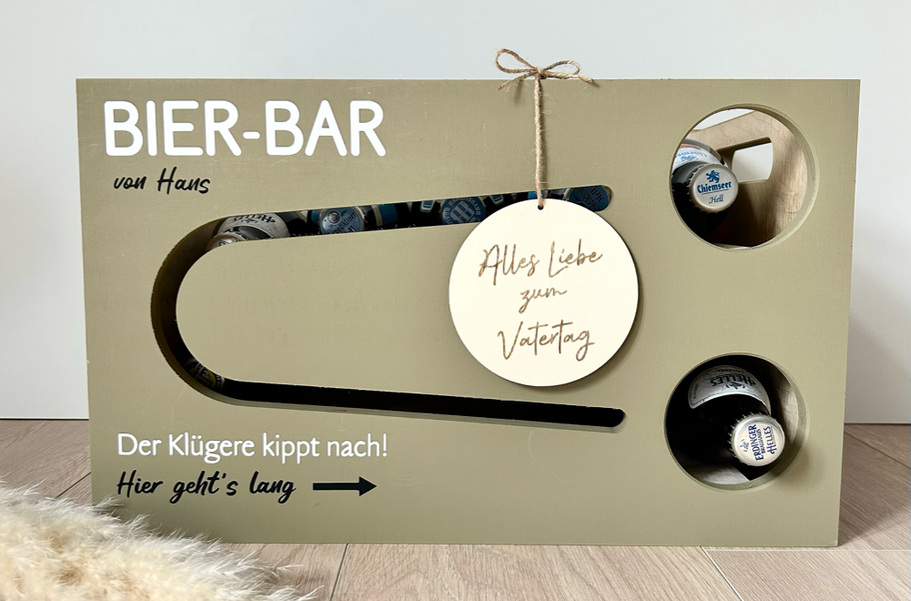 Upcycling-Idee: Kreative Bierkiste mit Cosmoslac Sprühlack