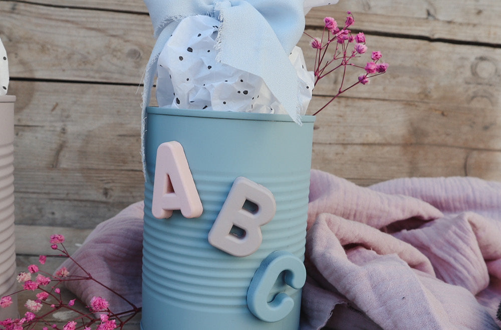 Originelles Geschenk zur Einschulung: Schultüten aus Konservendosen