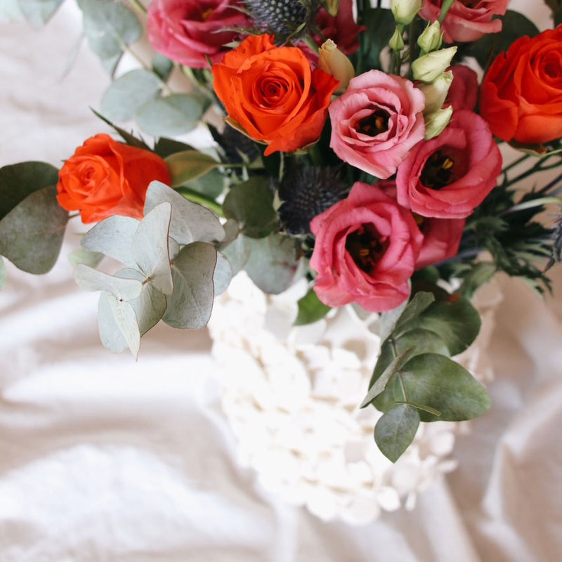 Blumenstrauß in einer DIY Vase