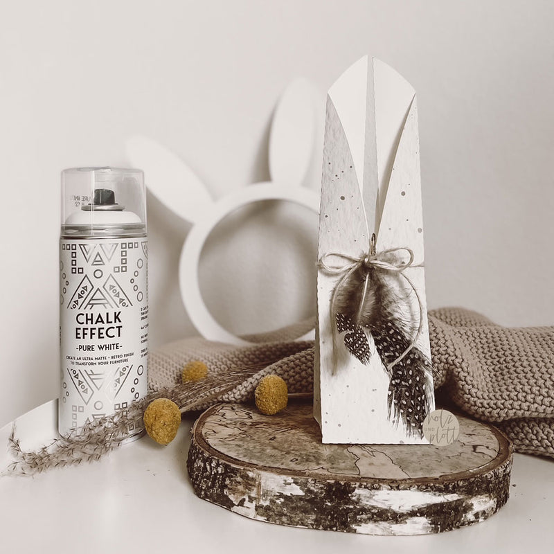 Last-Minute-Osterdekoration mit einer COSMOS LAC CHALK EFFECT Farbspraydose