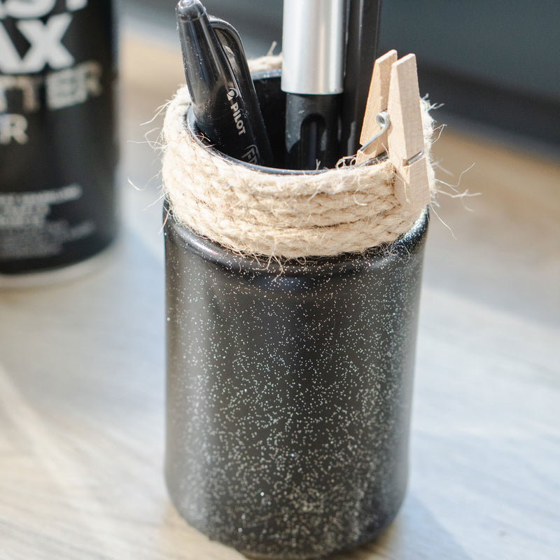 Schwarzer Stiftehalter, DIY, Glitter-Optik