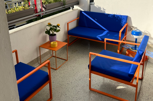 DIY Balkonmöbel-Upcycling – Frischer Sommerlook mit Sprühfarbe
