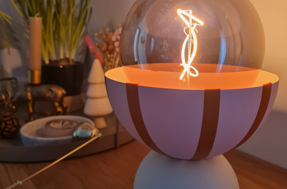 DIY Upcycling Lampe mit Sprühfarbe