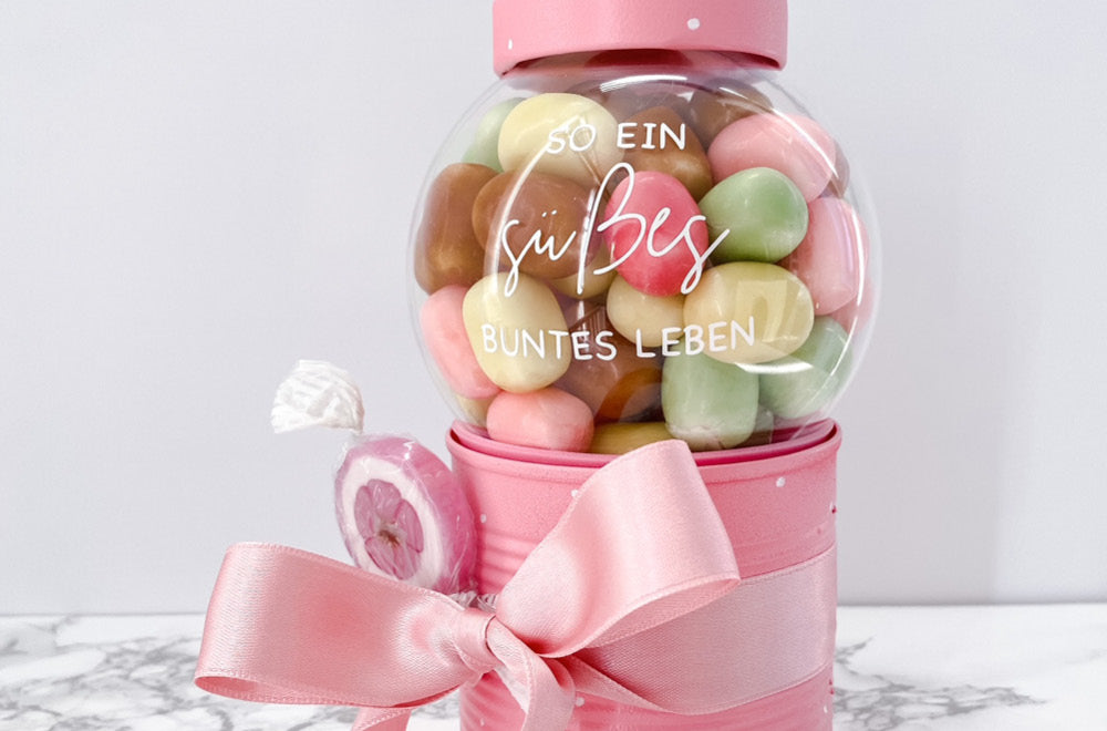 Geschenkidee für den Valentinstag: Upcycling Süßigkeitenautomat