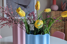 DIY Wellenvase: Upcycling-Deko für den Frühling
